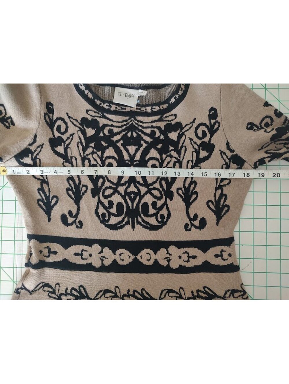 J. Taylor Beige and Black Patterned Knit Dress with 3/4 Sleeves - Picture 5 of 8